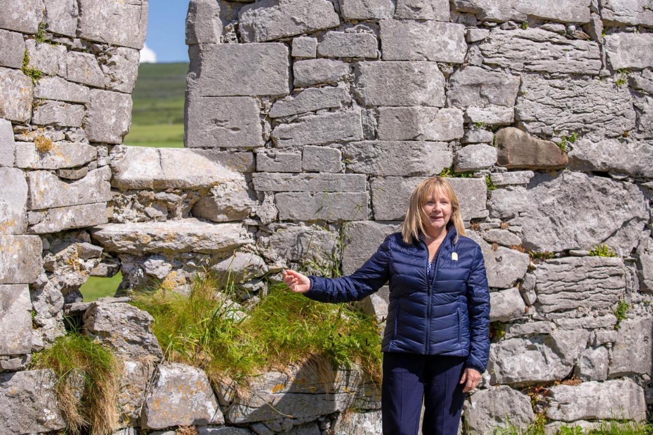 فندق Into The Burren Murroogh المظهر الخارجي الصورة