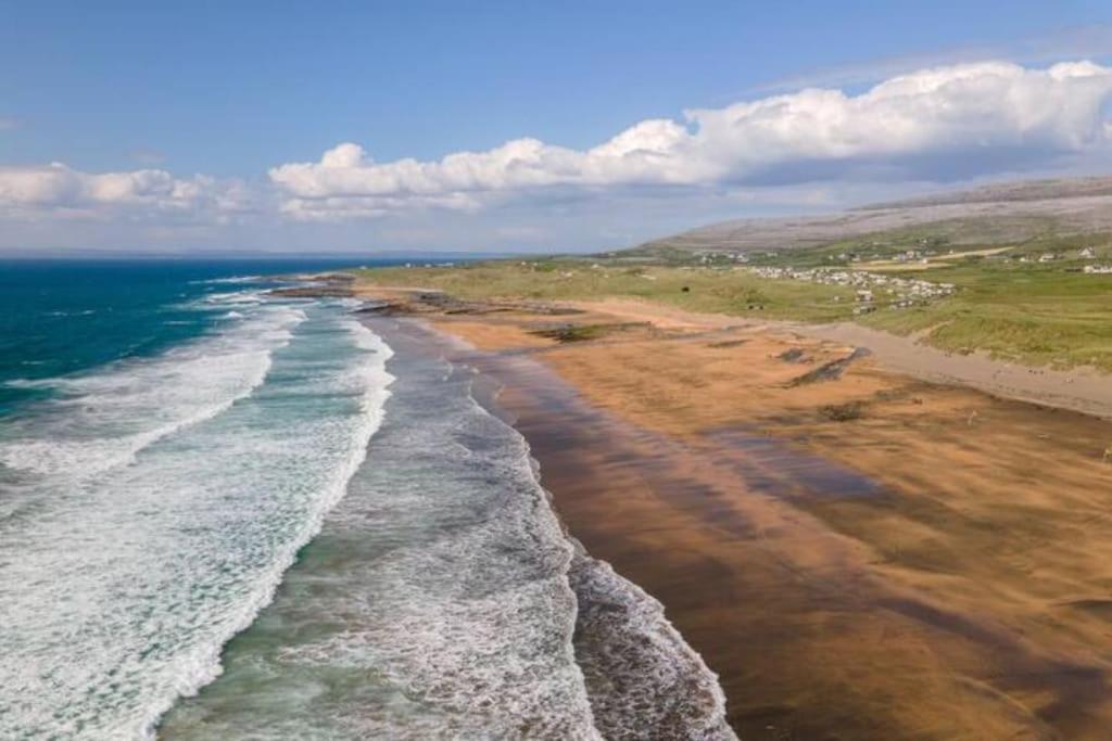 فندق Into The Burren Murroogh المظهر الخارجي الصورة