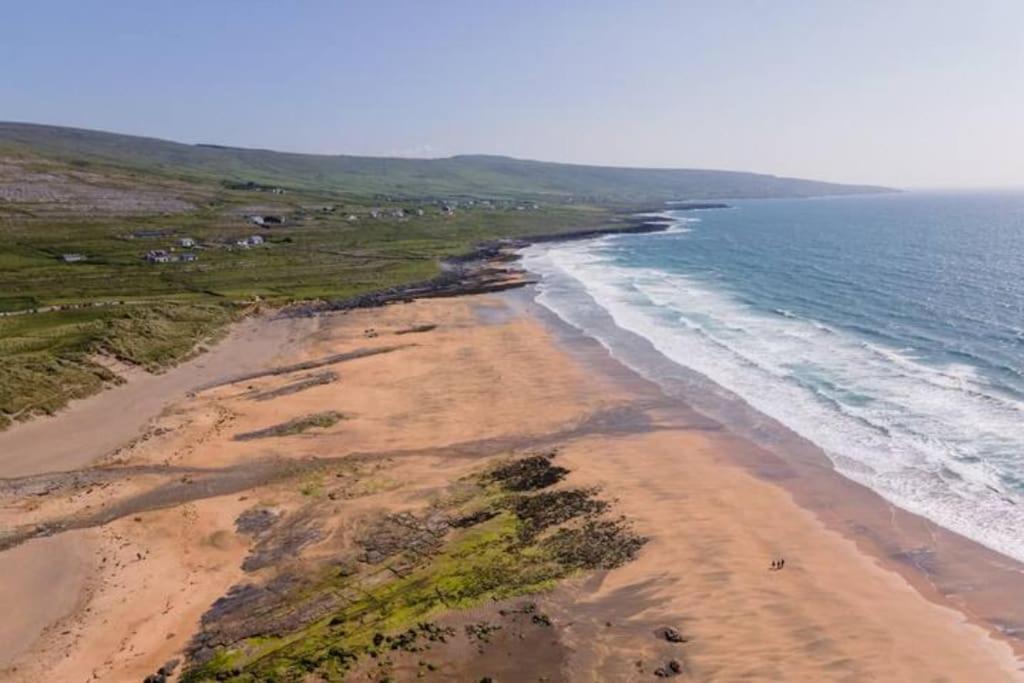 فندق Into The Burren Murroogh المظهر الخارجي الصورة